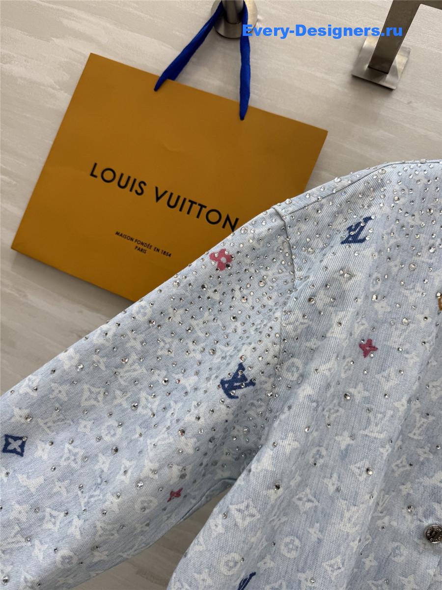 l0vis Vvtt0n blue rhinestone denim shirt