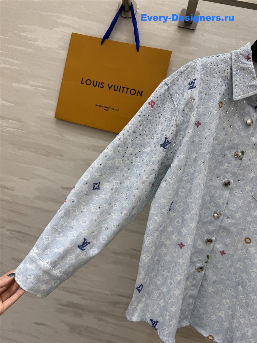 l0vis Vvtt0n blue rhinestone denim shirt