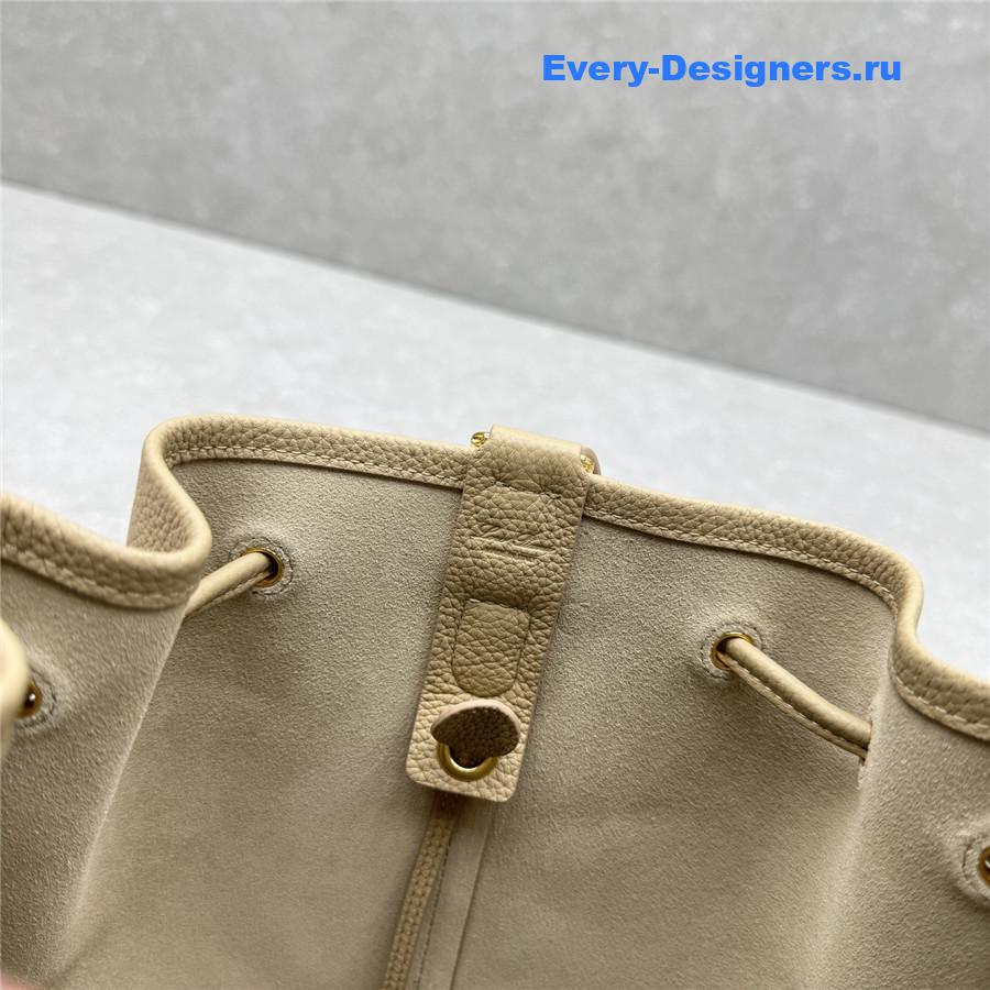 L0r0 P1ana calfskin drawstring backpack