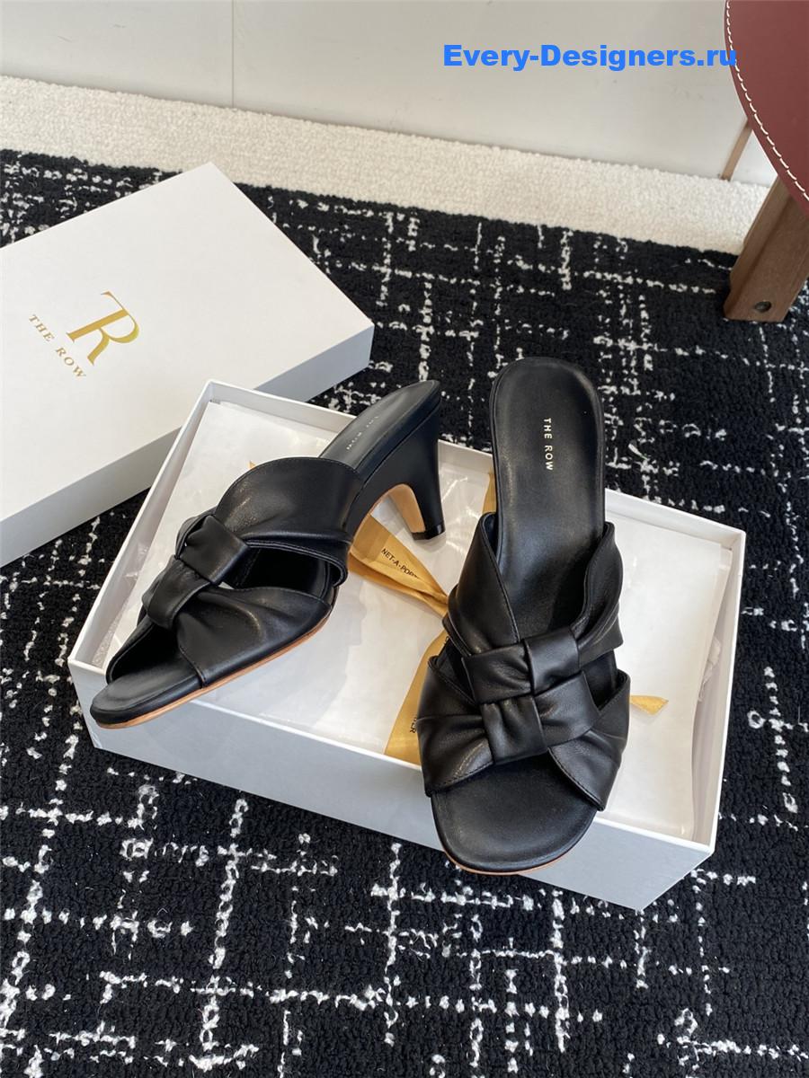 The R0w black knot leather sandals