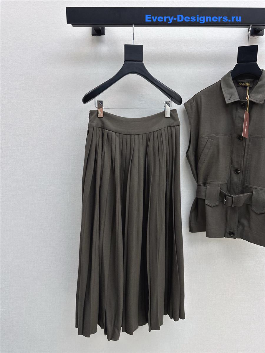 L0r0 P1ana vest pleated skirt suit