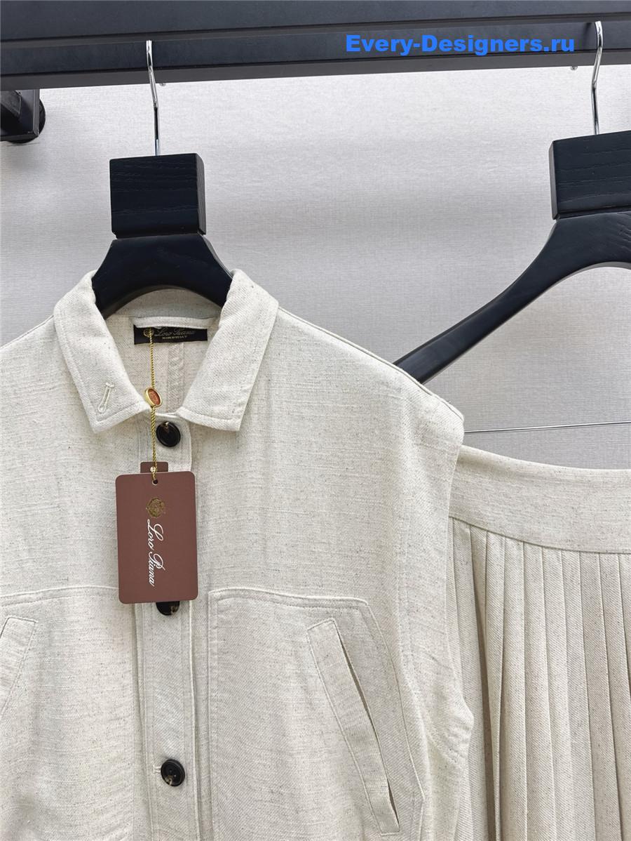 L0r0 P1ana beige vest skirt suit