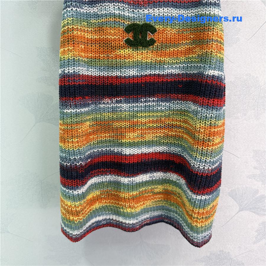 Ch**el multicolor striped vest