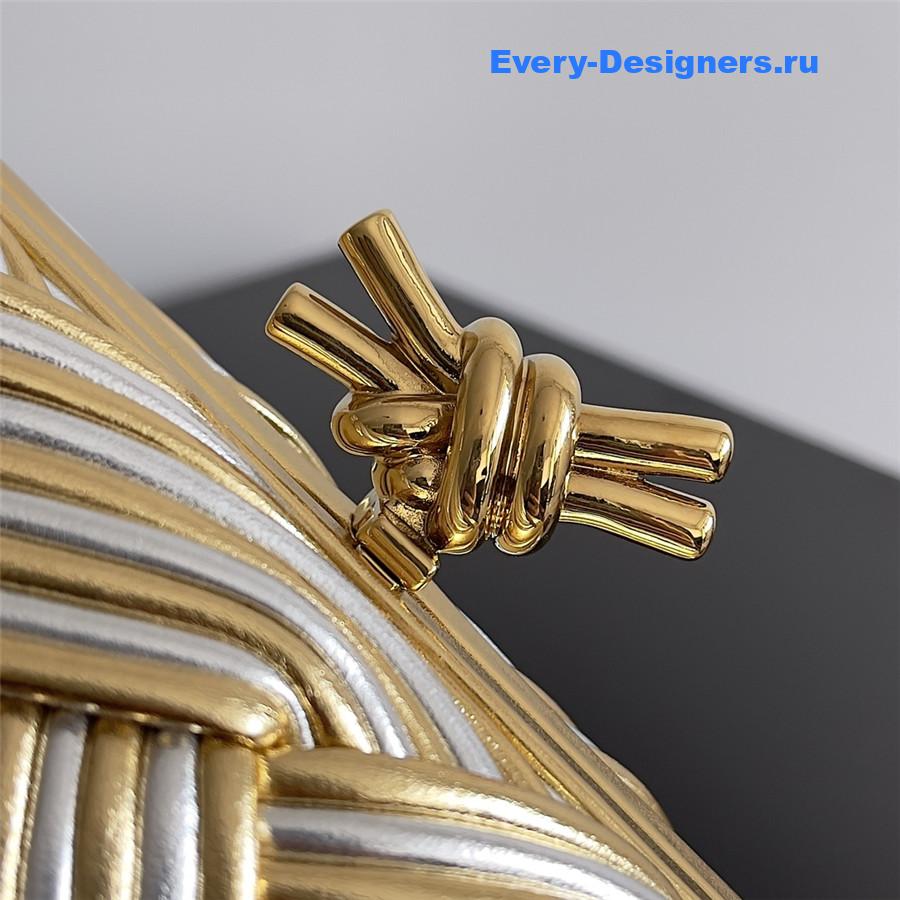 b0tt*ga Ven*ta minaudière gold silver knot clutch