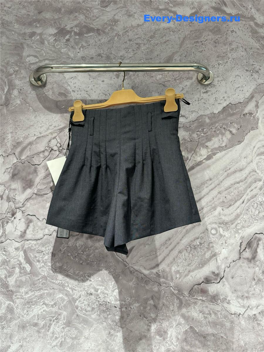 Pra*a high-waist flared shorts