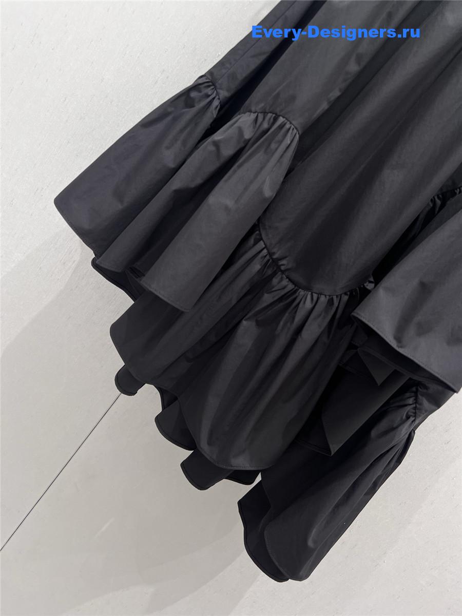Pra*a black irregular ruffle skirt