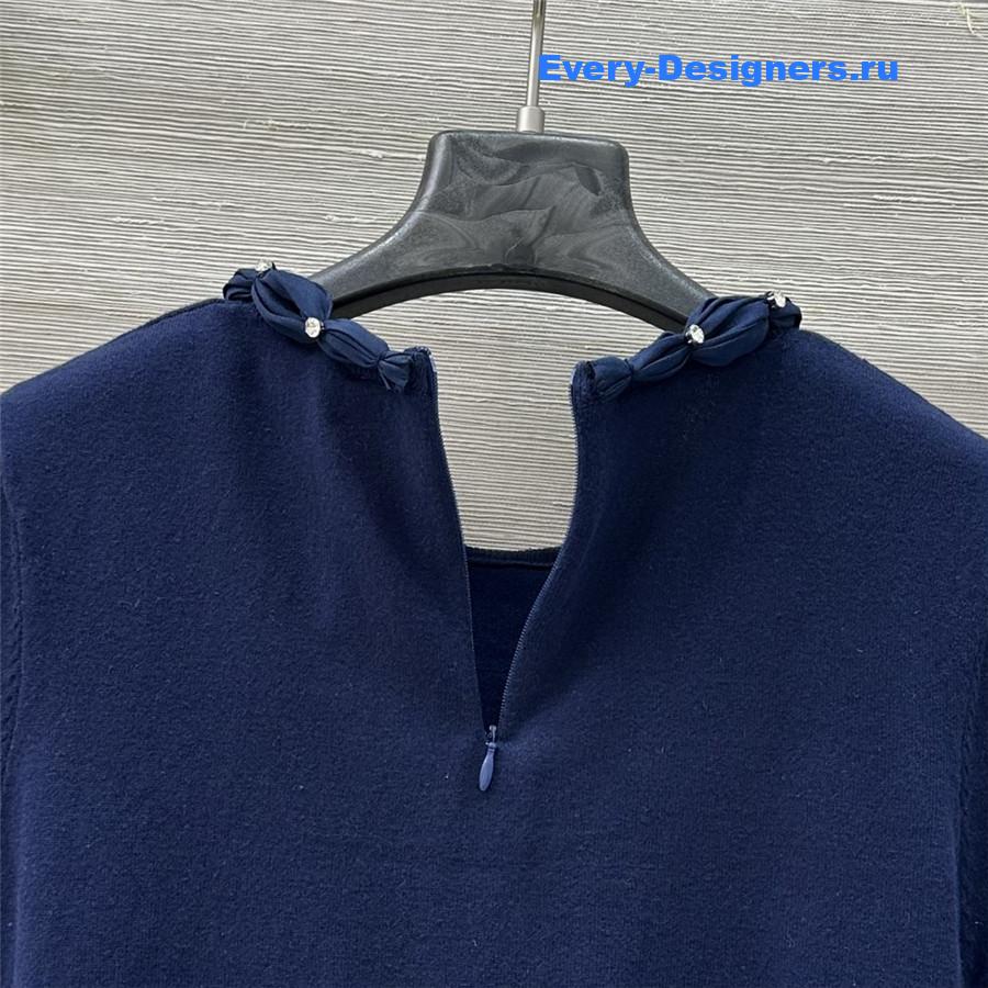 Va1e*ntin0 blue cotton wool top