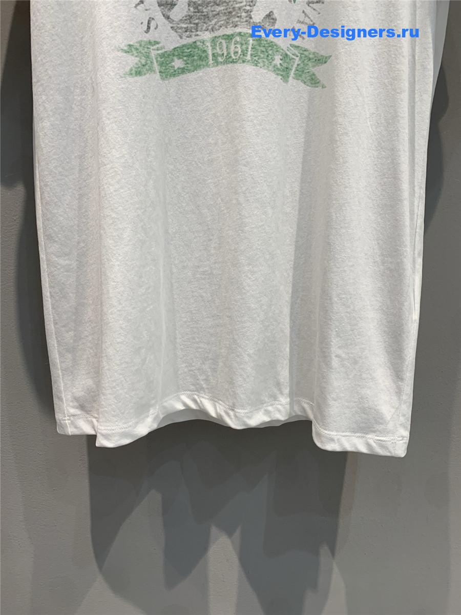 Sa1nt Lau*nt white t-shirt