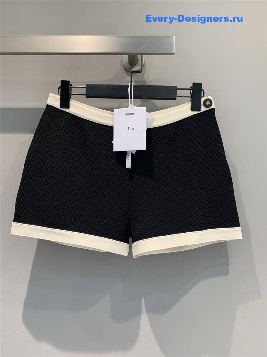 D10r high-rise terry shorts