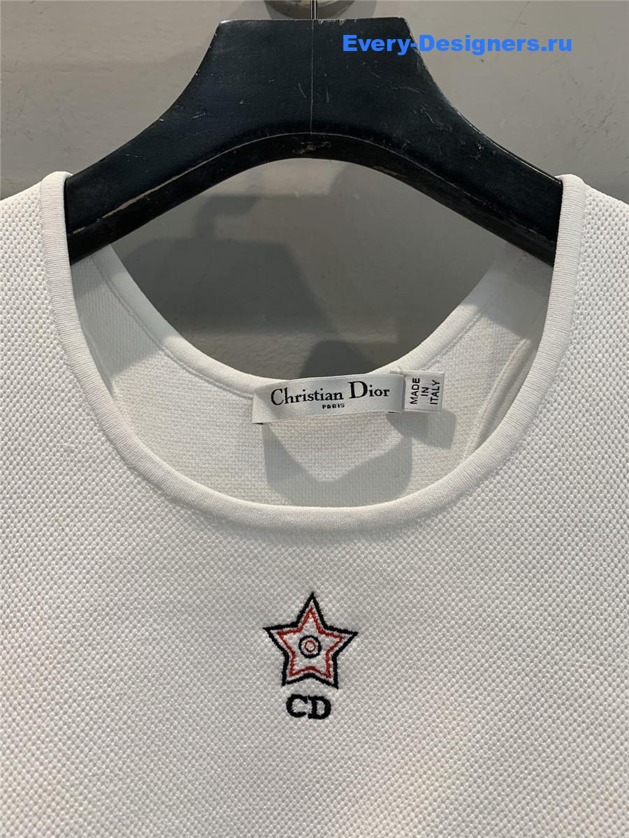 D10r vibe cropped tank top