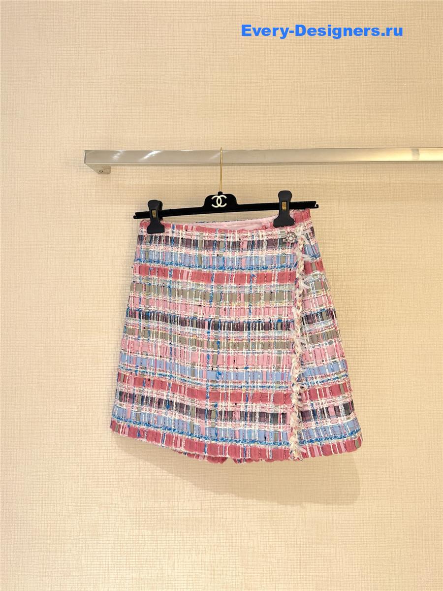 Ch**el pink tweed skirt