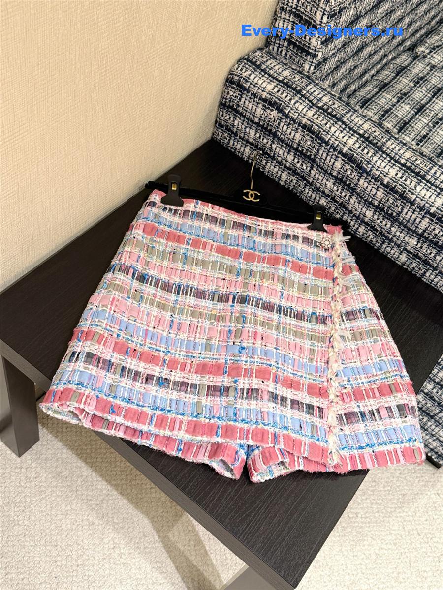 Ch**el pink tweed skirt
