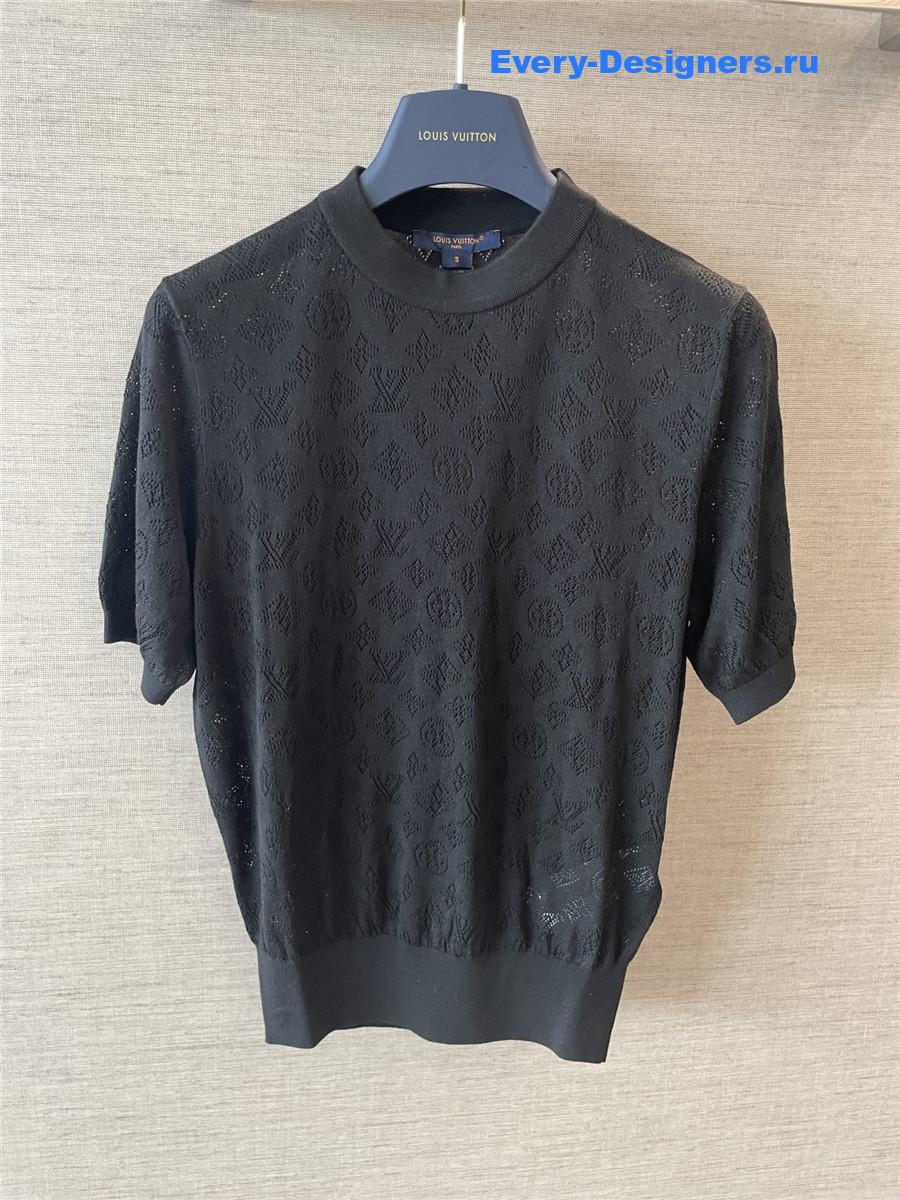 l0vis Vvtt0n mahina knit top