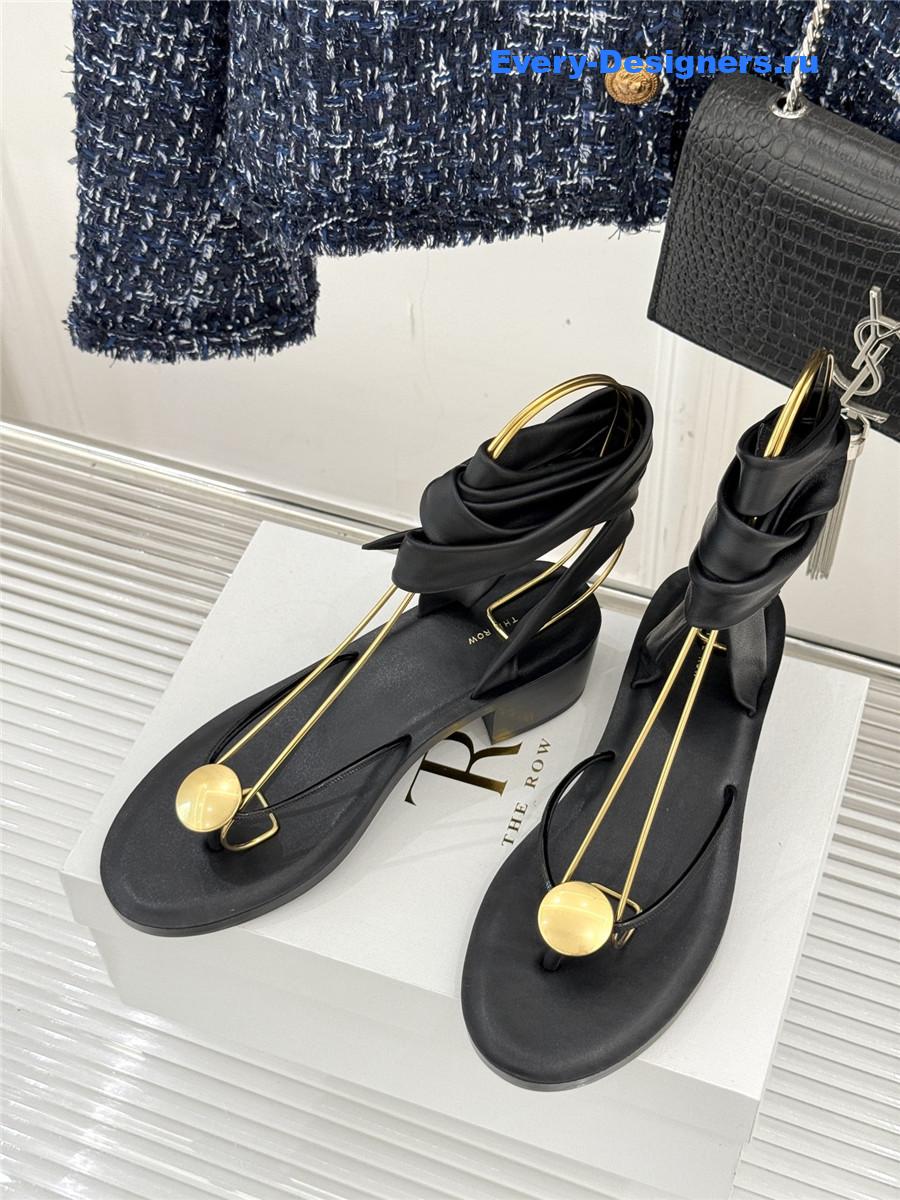 The R0w black leather thong sandals