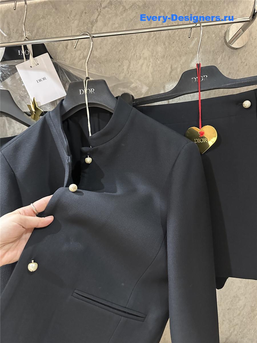 D10r black pearl button jacket