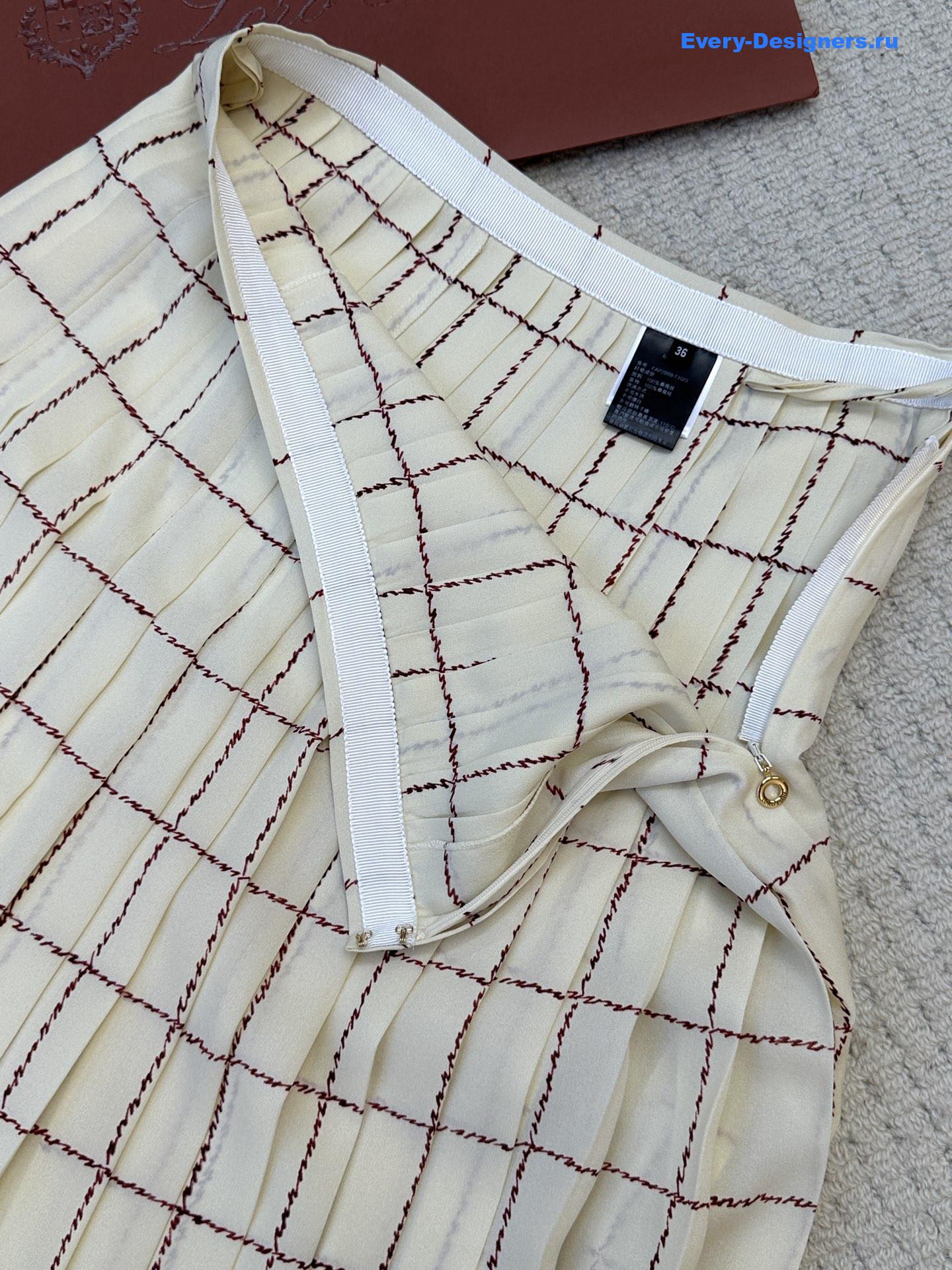 L0r0 P1ana silk check skirt