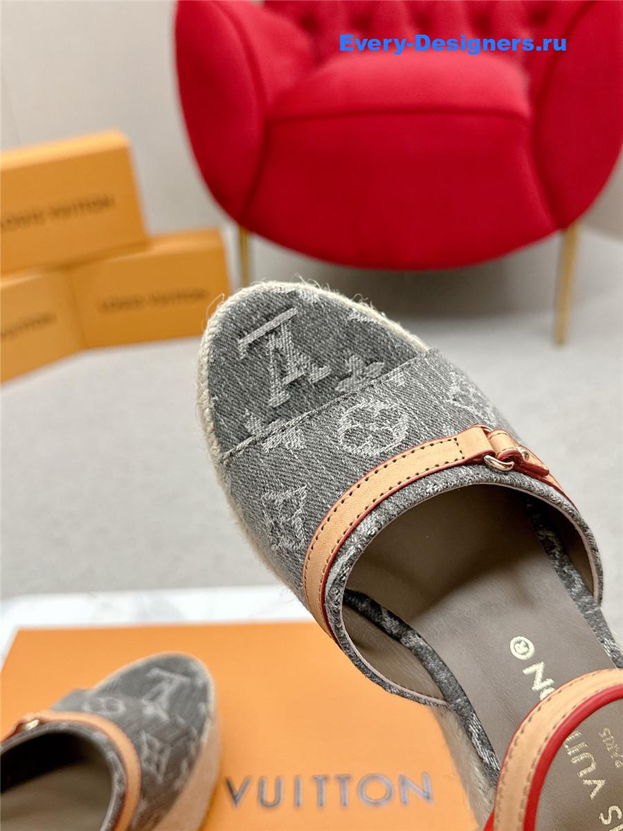 l0vis Vvtt0n helios gray denim wedge sandal