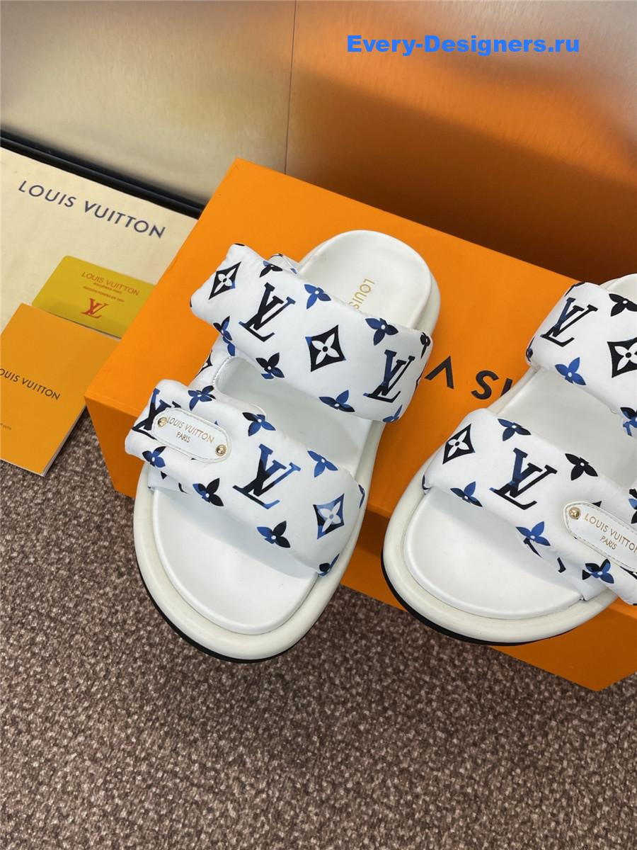 l0vis Vvtt0n lv embossed logo sandals