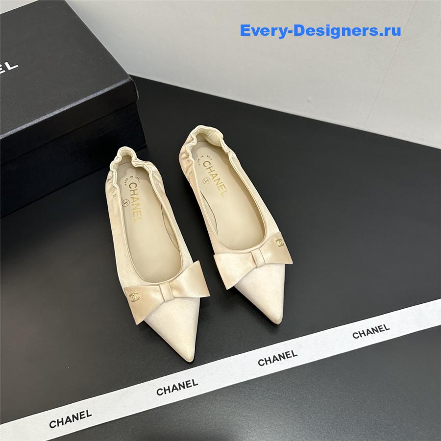 Ch**el pointed bow ballet flats