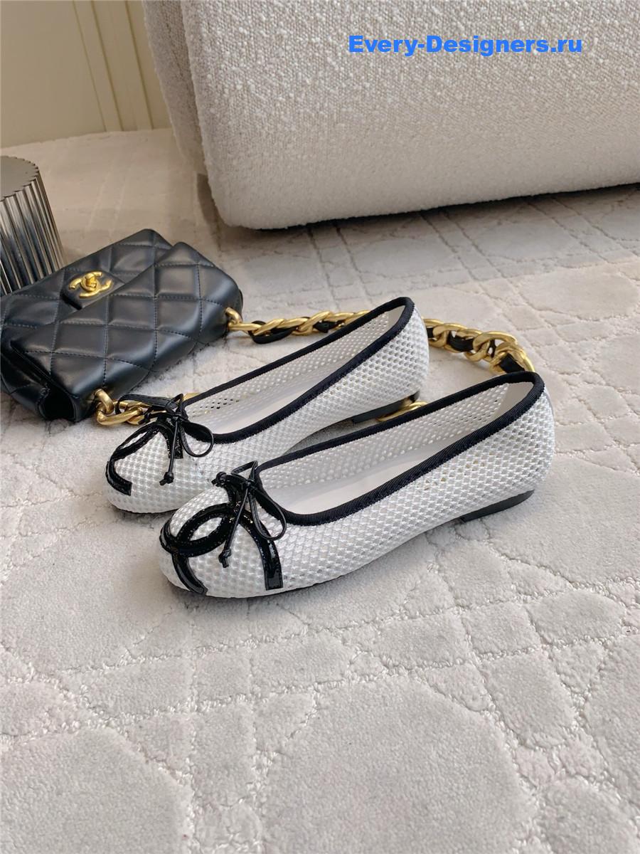 Ch**el white embroidered cc ballerina flats