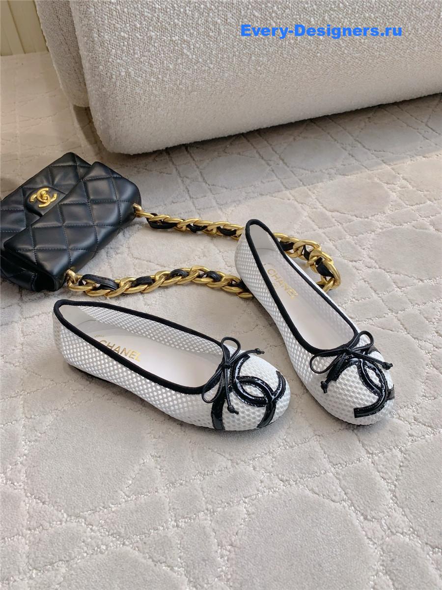 Ch**el white embroidered cc ballerina flats