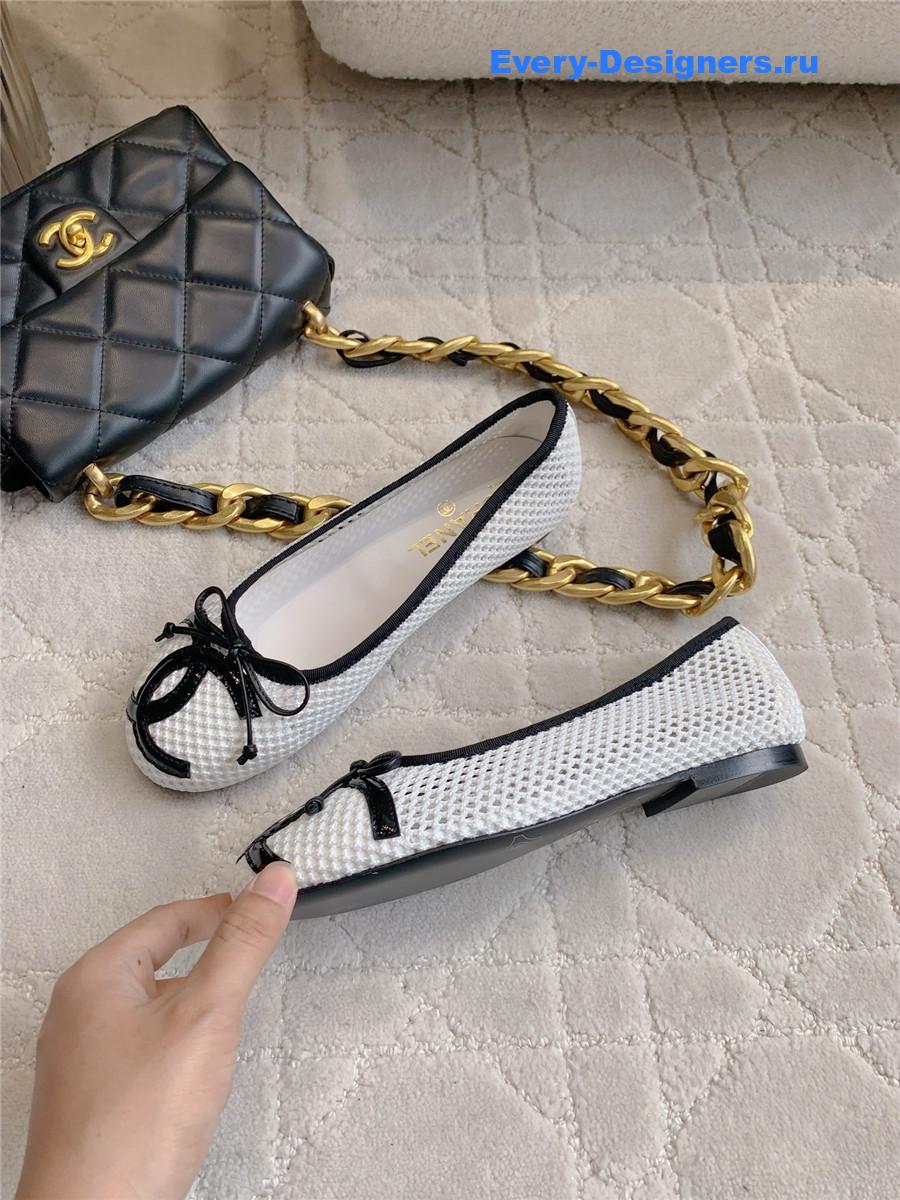 Ch**el white embroidered cc ballerina flats