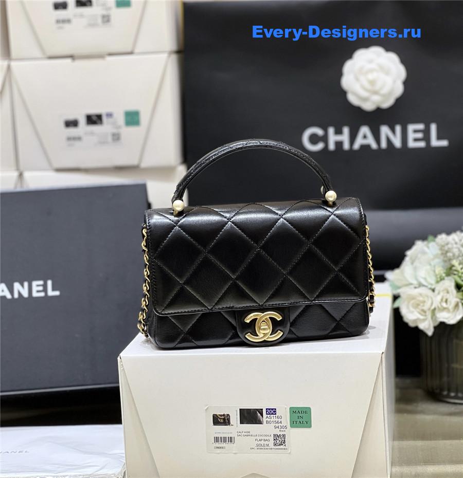 Ch**el black quilted lambskin bag