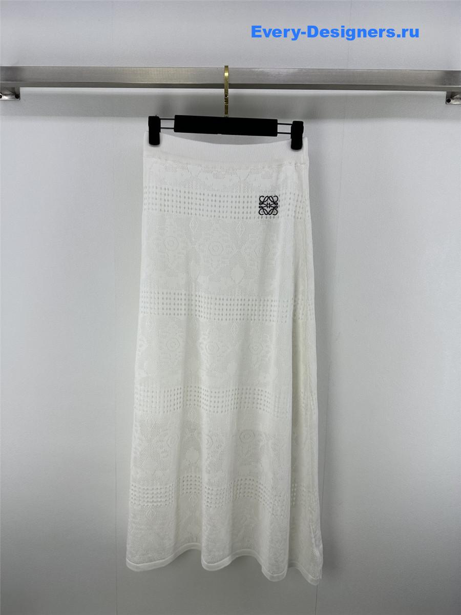L0ew* cardigan skirt suit