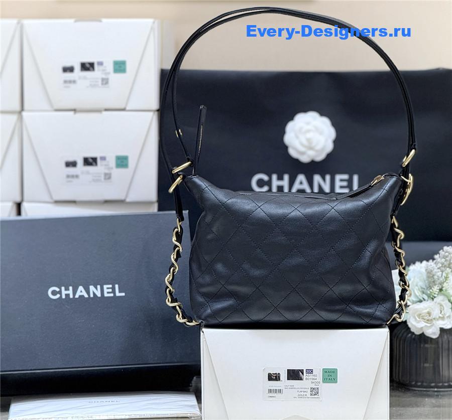 Ch**el belted chain hobo bag