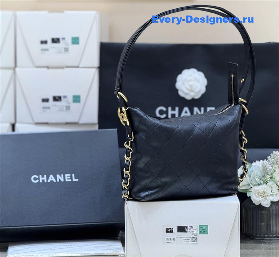 Ch**el belted chain hobo bag