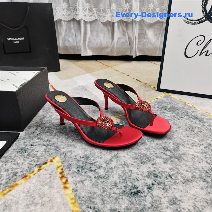 Sa1nt Lau*nt rhinestone slippers