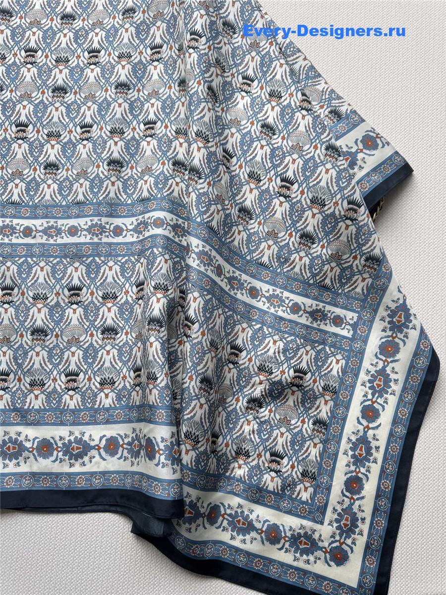 L0r0 P1ana dani blue silk poncho