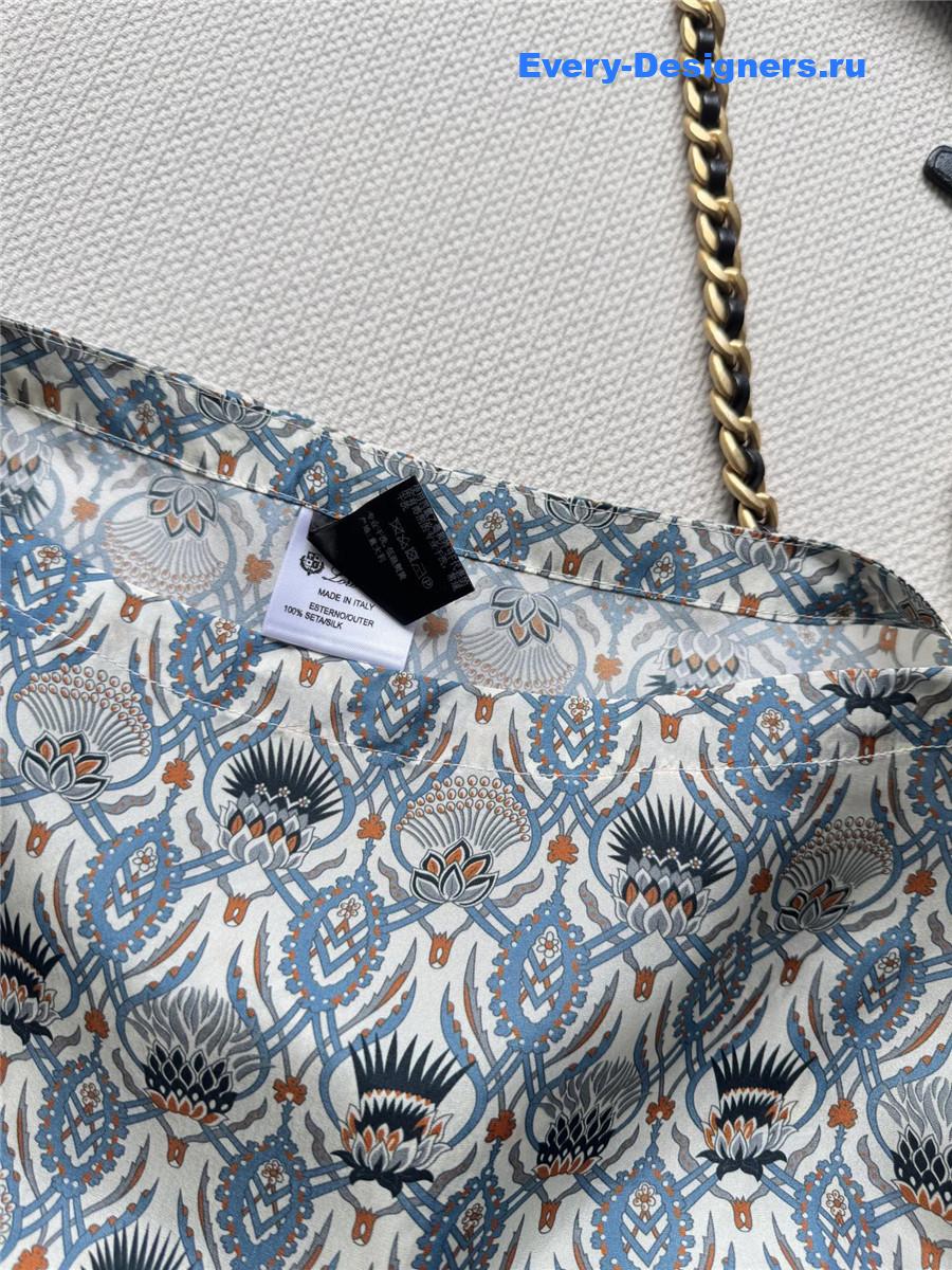 L0r0 P1ana dani blue silk poncho