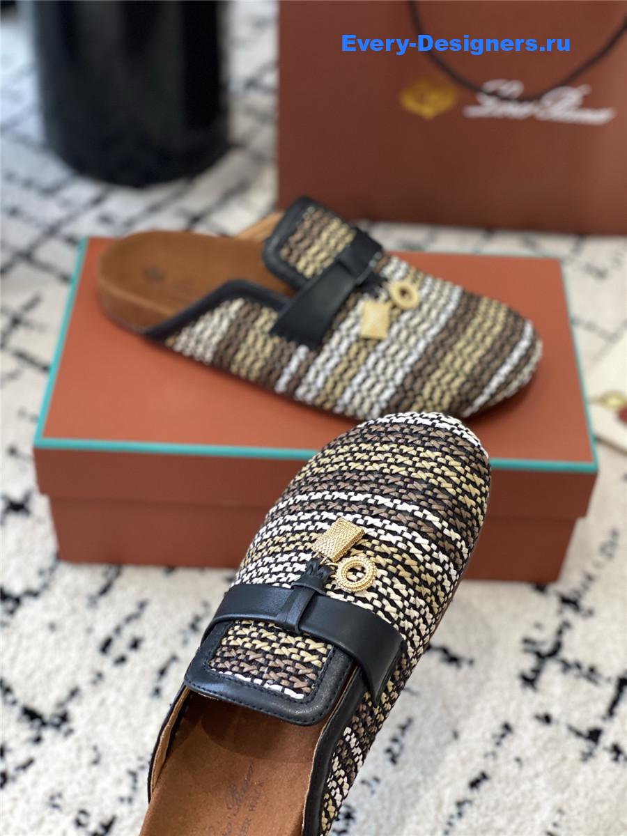 L0r0 P1ana black raffia mules