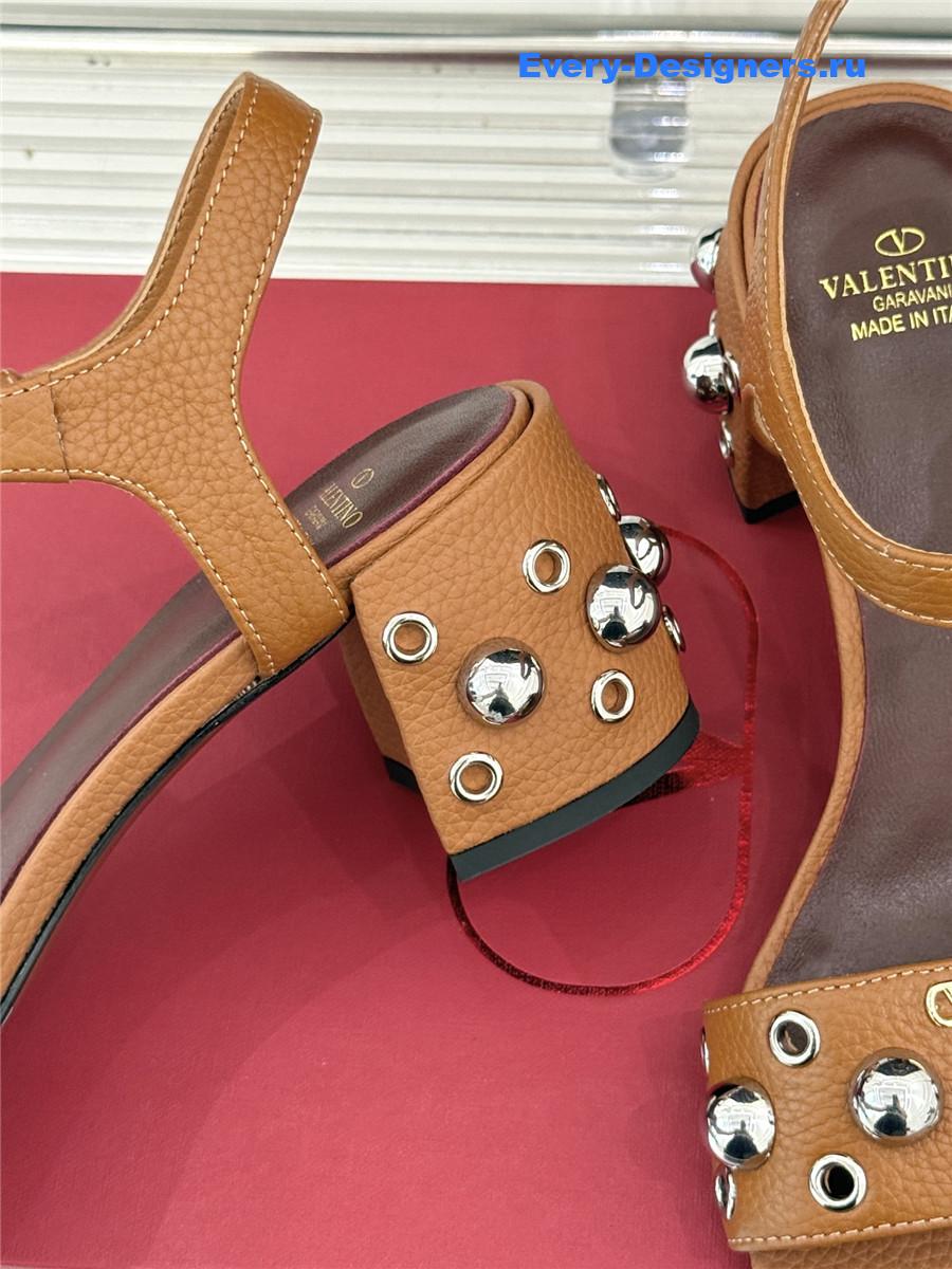 Va1e*ntin0 nellcôte brown sandals