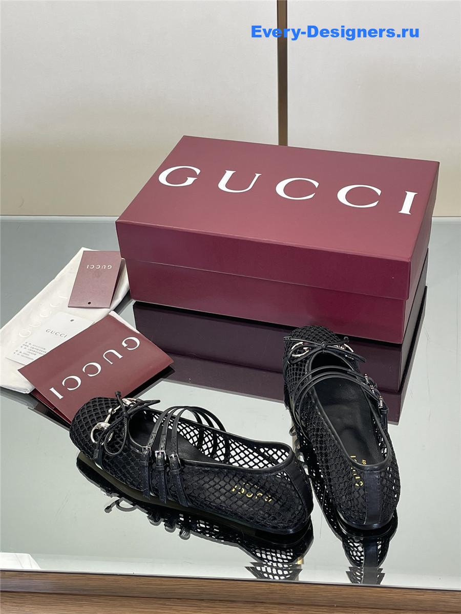 Gvc*1 women’s horsebit ballet flat in black