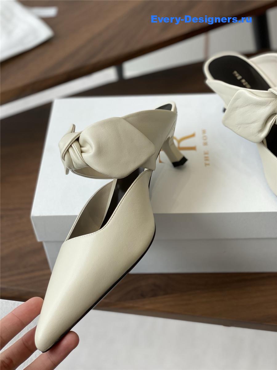 The R0w coco white leather mules