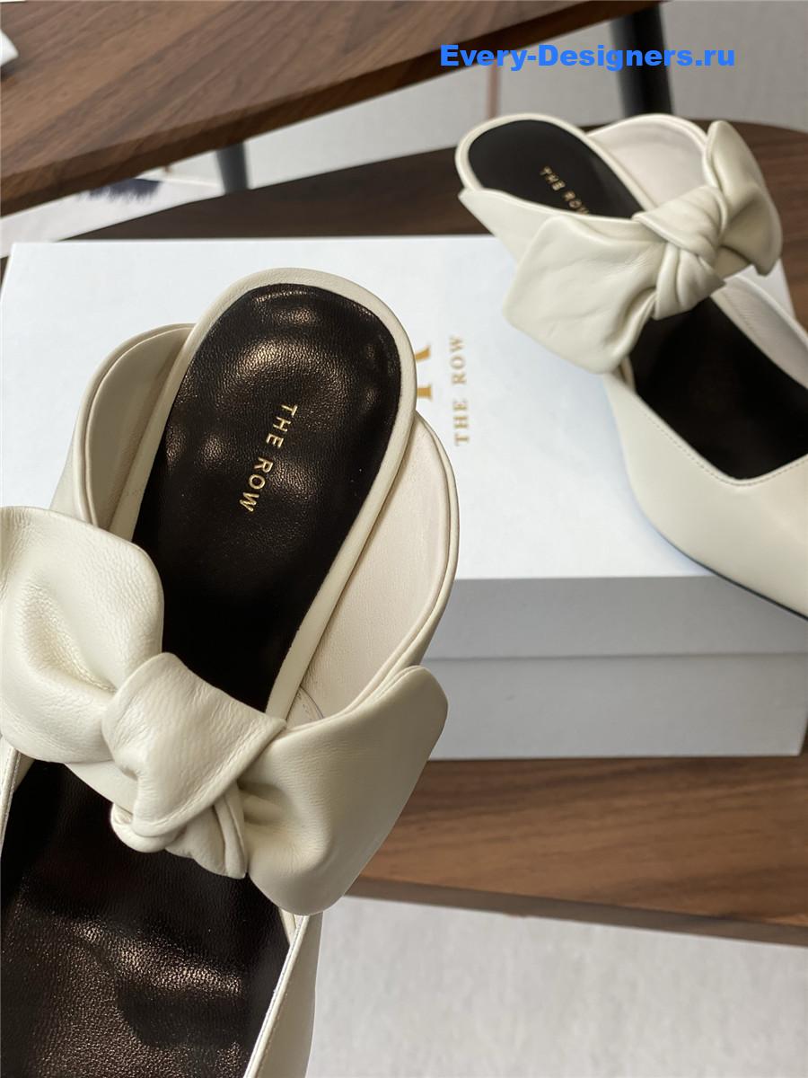 The R0w coco white leather mules