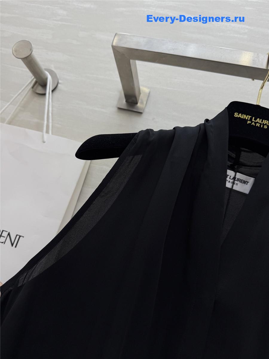 Sa1nt Lau*nt silk vest