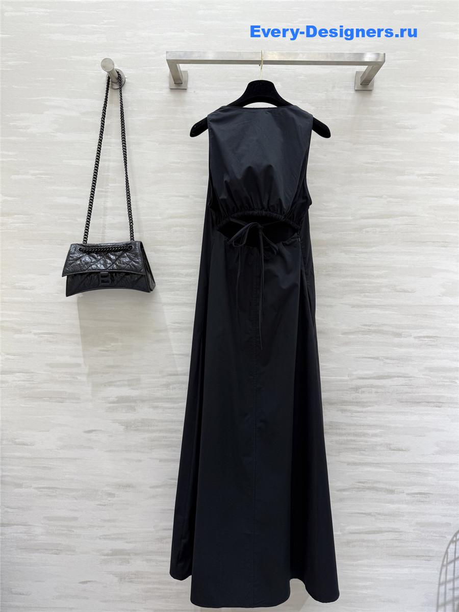 L0ew* black v-neck maxi dress