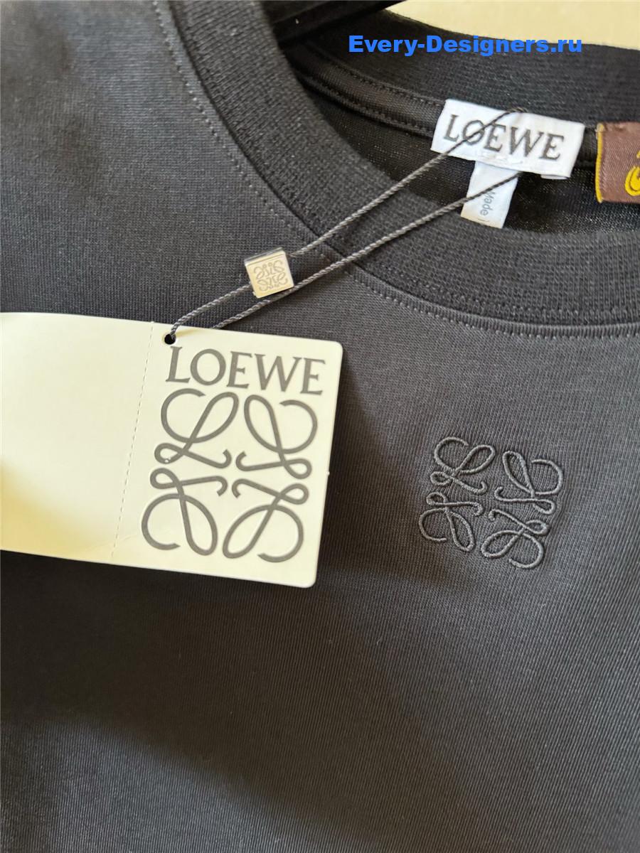 L0ew* black cropped t-shirt