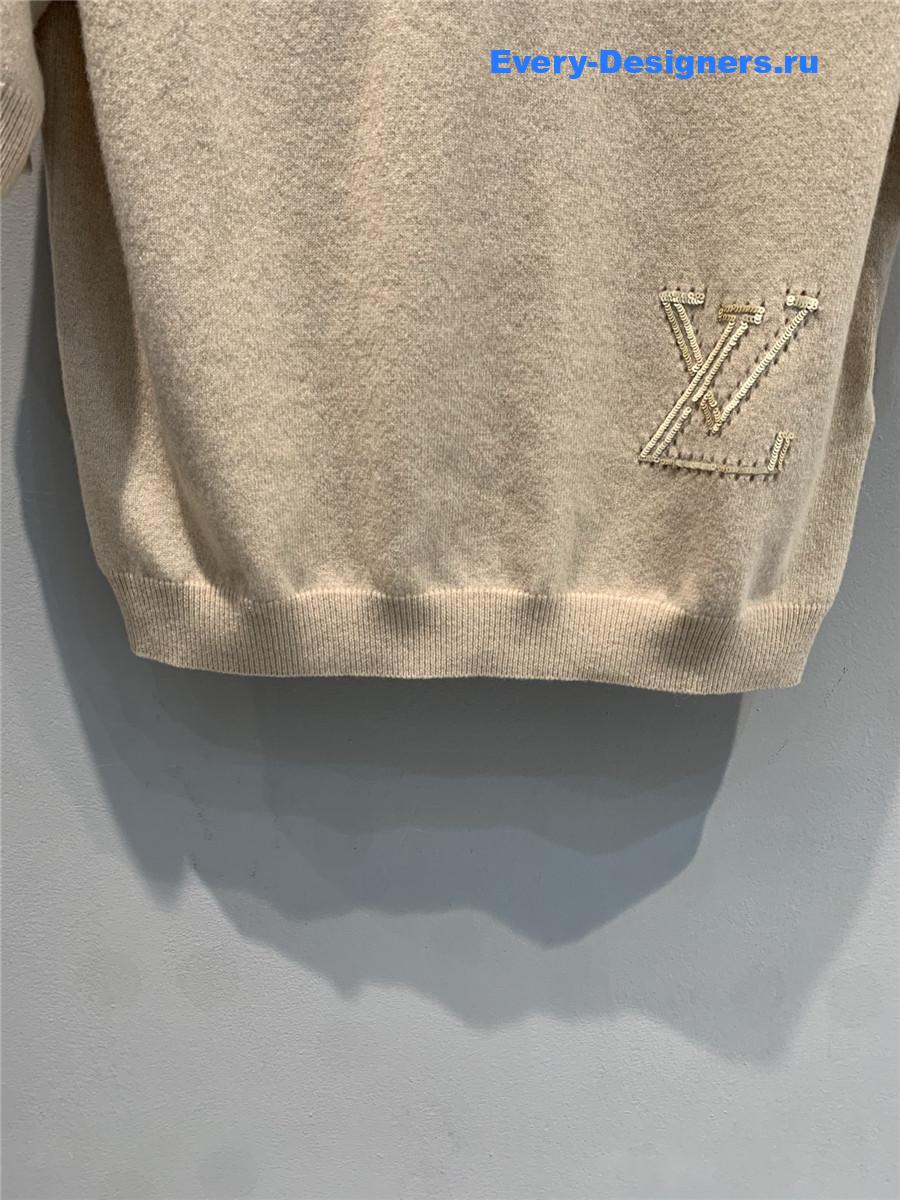 l0vis Vvtt0n sequin knit top