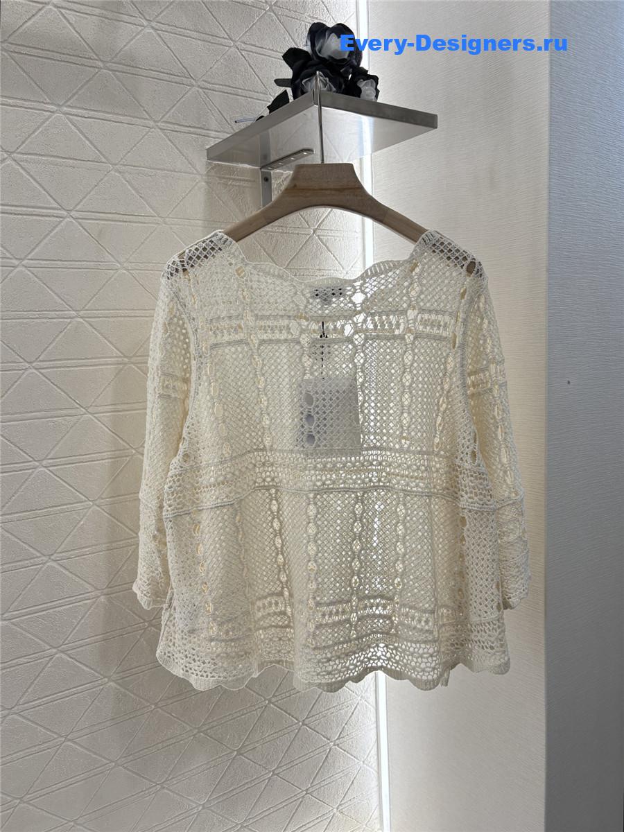 Ch**el embroidered hollow pullover