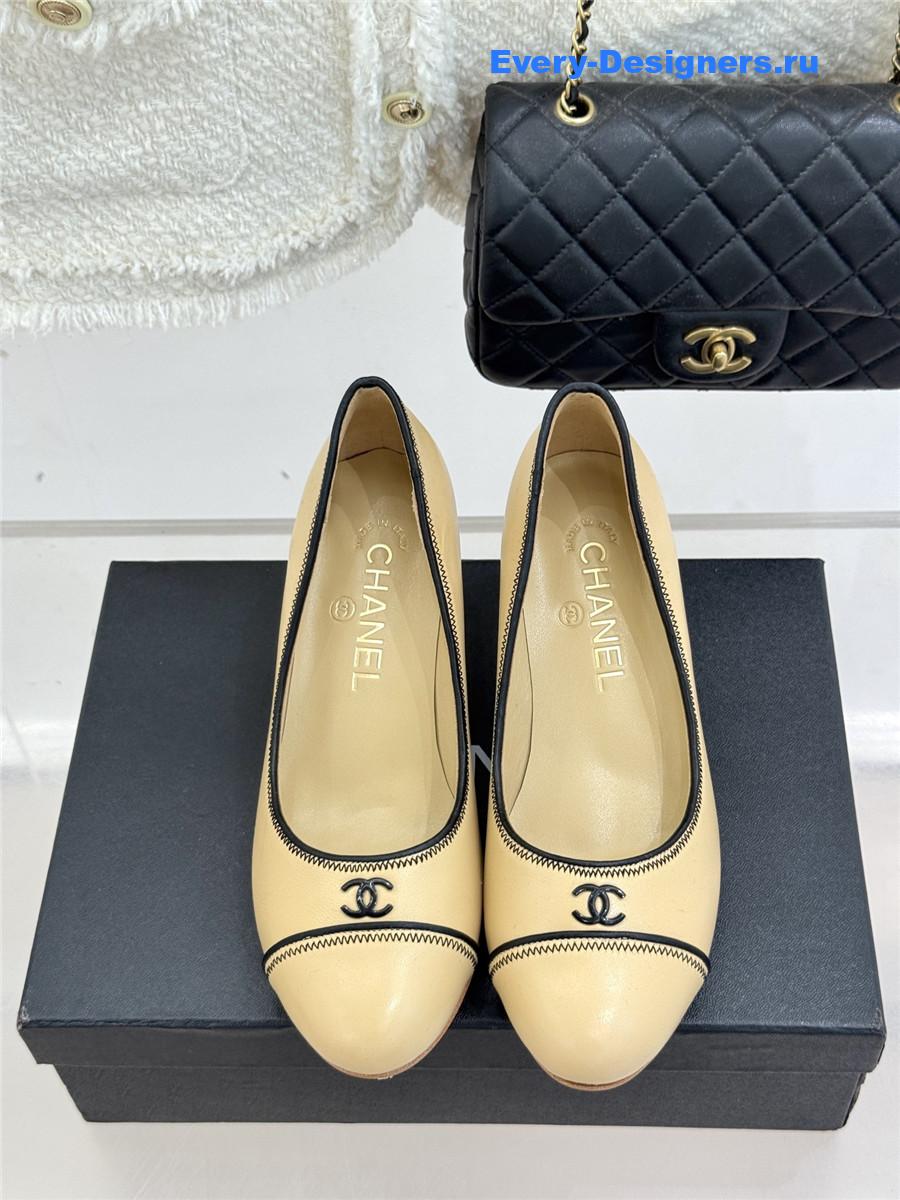 Ch**el beige lambskin cc pumps
