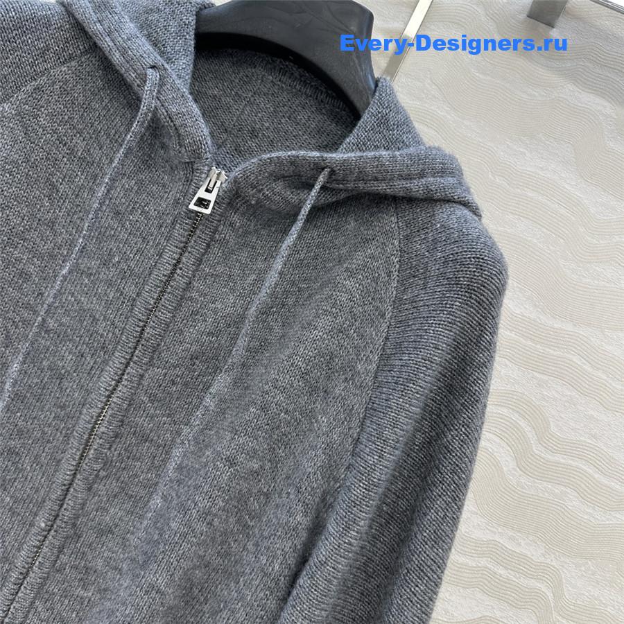 D10r gray hooded zipped cardigan