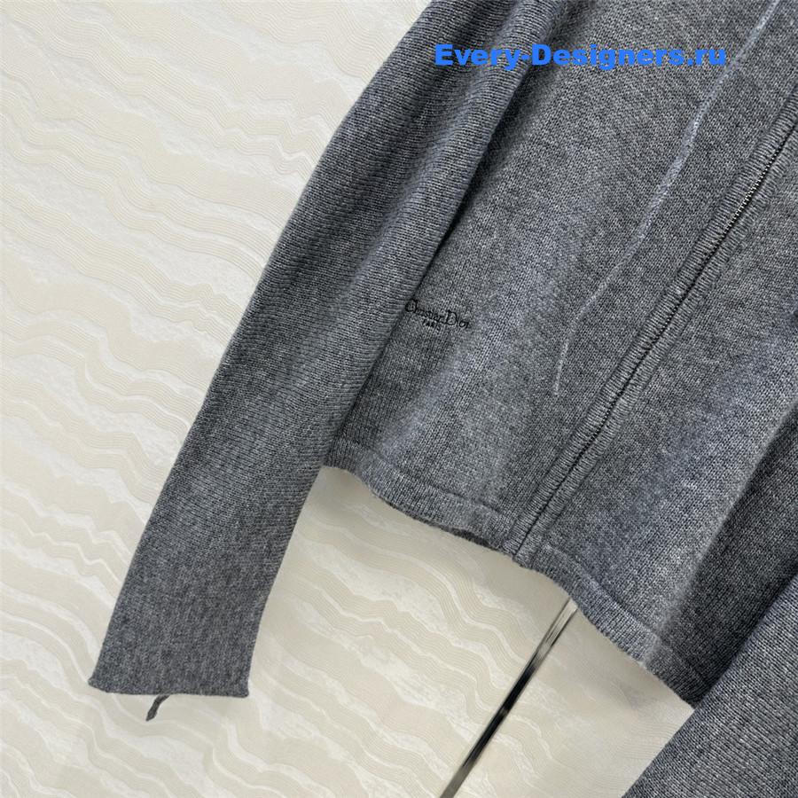 D10r gray hooded zipped cardigan
