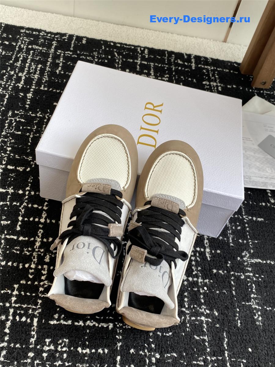 D10r roadie high top sneaker
