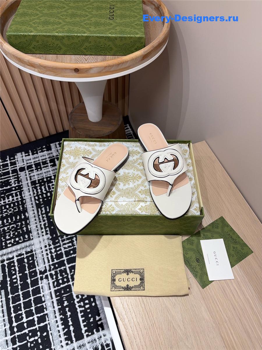 Gvc*1 gg white leather sandals