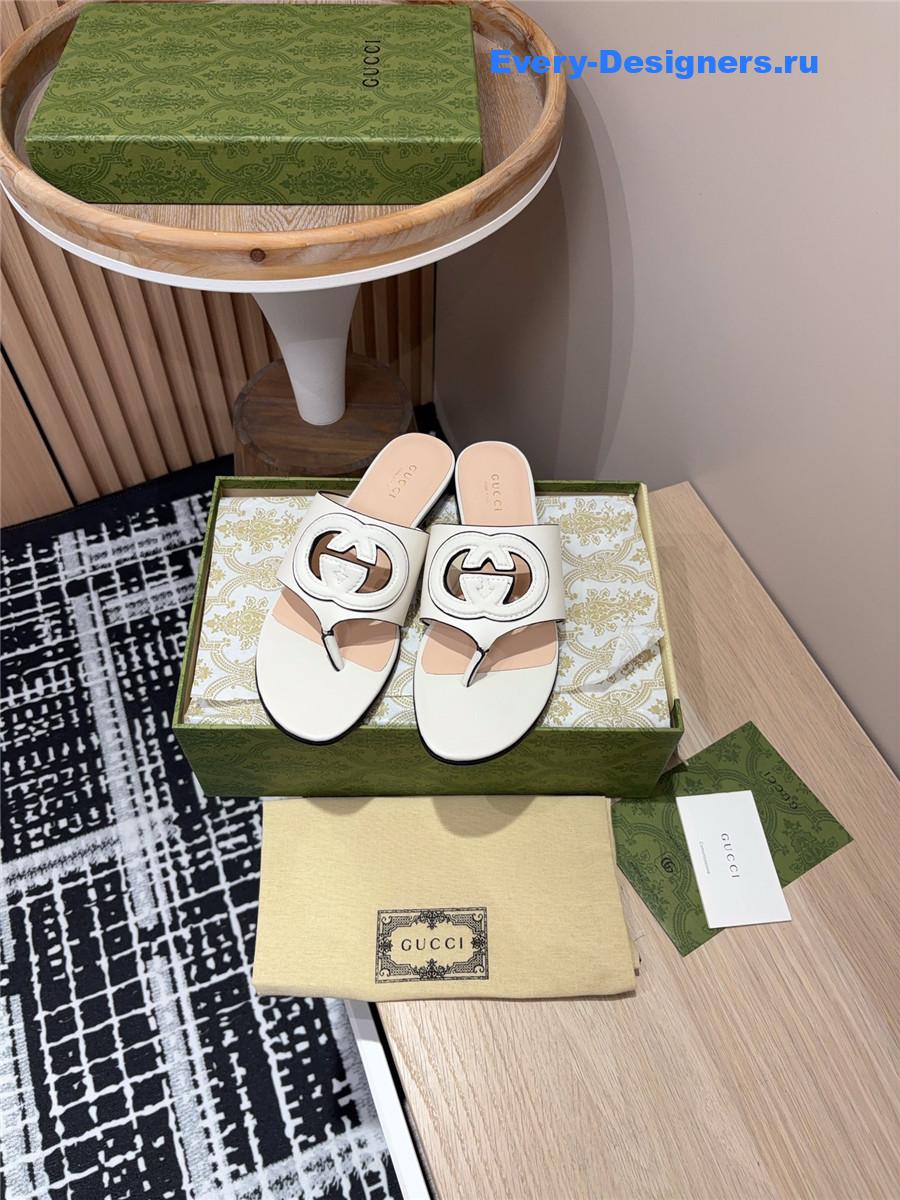 Gvc*1 gg white leather sandals
