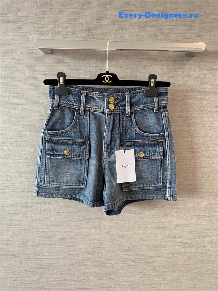 Ce1i*e kitty shorts